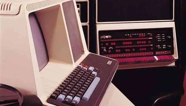 Adventures with Raspberry Pi3 #1: Running Unix v7 on an emulated PDP-11 featured image